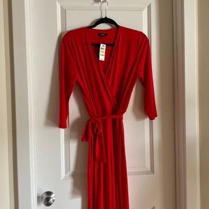 Alfani petite 3/4 sleeve jumpsuit red, petite M